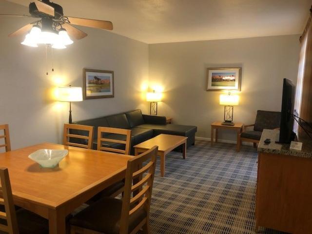 Getaways At Vista Mirage Resort Палм Спринг Екстериор снимка